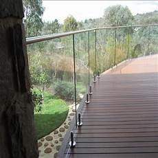 Diy glass balustrade