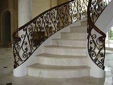 Balustrade iron