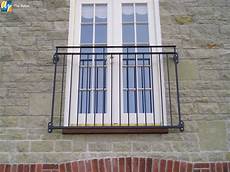 Frameless Juliet Balcony
