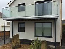 Frameless Juliet Balcony
