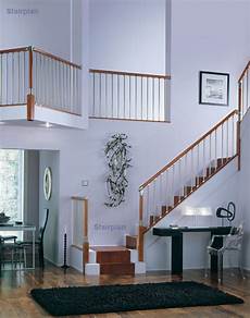 Wooden Landing Balustrade