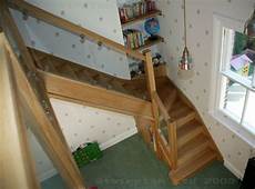 Wooden Landing Balustrade